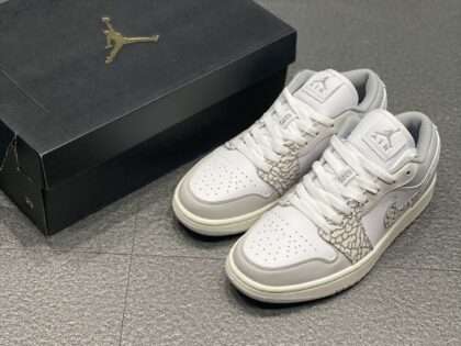 Replica Air Jordan 1-Low For Women And Men #AJ0023