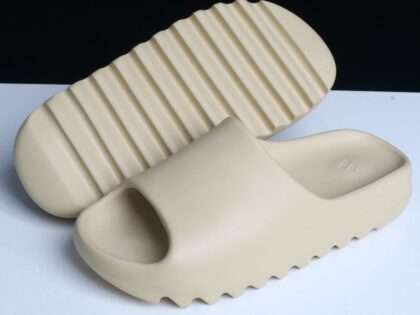 Replica Adidas Yeezy Slippers For Men #ADYZSL0013