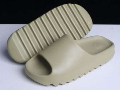 Replica Adidas Yeezy Slippers For Men #ADYZSL0016