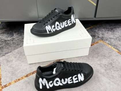 Replica Alexander McQueen Shoes For Men And Women #AM062