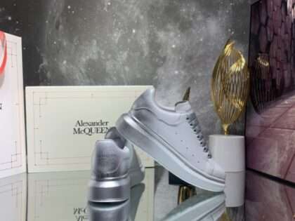 Replica Alexander McQueen Shoes For Men And Women #AM069