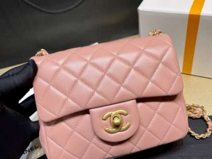 Replica Chanel Lambskin Pearl Mini Flap Bag Pink