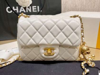 Replica Chanel Lambskin Pearl Mini Flap Bag White