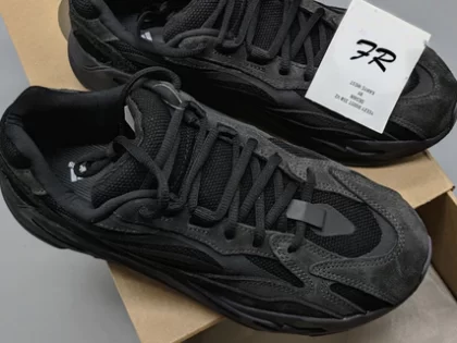 Replica Pk God Yeezy Boost 700 Vanta V2