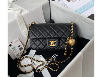 Replica Chanel Lambskin Pearl Flap Bag Black