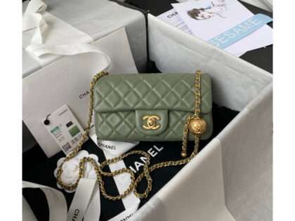 Replica Chanel Lambskin Pearl Flap Bag Green