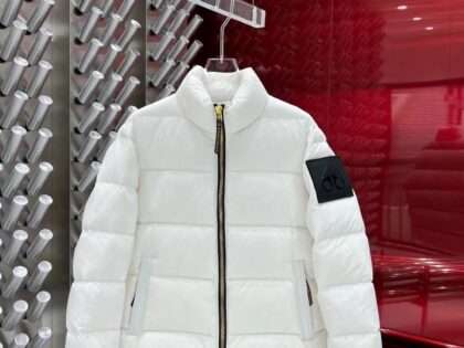 Replica Moose Knuckles New Down Jackets For Women and Men #MK037