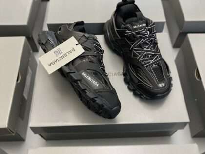 Replica Balenciaga Fashion Shoes For Women and Men #BCFS0127