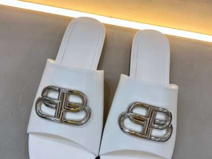 Replica Balenciaga Slippers For Women #BCSL0071