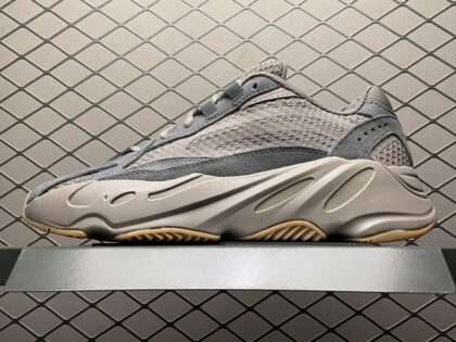 Replica Adidas Yeezy Boost 700 V2 " Mauve " #YZ700-11