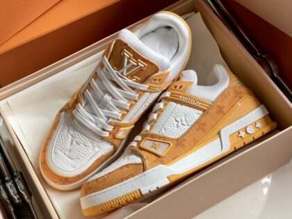 Replica Louis Vuitton Trainer Sneaker Low #LVS044