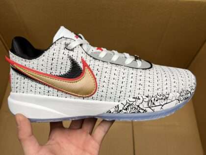 Replica Nike Men’s Lebron XX Lmtd EP Basketball Shoes White