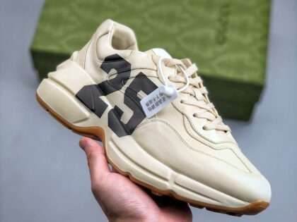 Replica Gucci Rhyton Sneaker With '25' In White For Women and Men