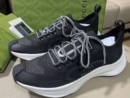 Replica GUCCI Sneakers GG Run Black White#CCU007