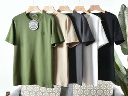 Replica Moose Knuckles Gold Polo Shirt New For Men#HTS360