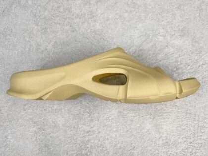 Replica Balenciaga Mold Rubber Slide Sandals Beige#BCSL0104