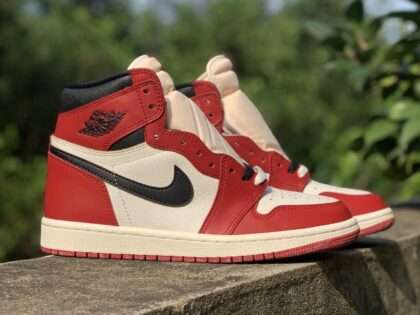 Replica Air Jordan 1 Retro High OG Chicago "Lost and Found" DZ5485-612