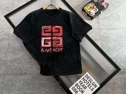 Replica Givenchy 2023 New 4G Graffiti Print Logo Crew Neck T-shirt For Unisex#NTS005