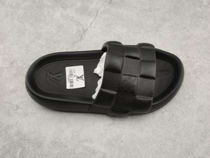 Replica Louis Vuitton 2023 SS Other Plaid Patterns Unisex Slide Black