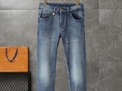 Replica Louis Vuitton 23FW Jeans Street Style Jeans For Men#NTS067