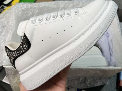 Replica Alexander Mcqueen Oversized Sneaker in White with Strass Spoiler Silver