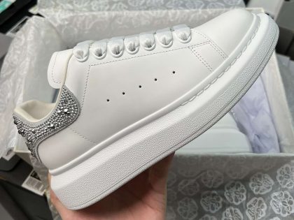 Replica Alexander Mcqueen Oversized Sneaker in White with Strass Spoiler Grey