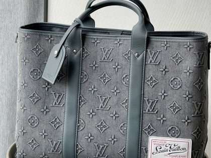 Replica Louis Vuitton Week-End Tote Monogram Washed Denim M22537