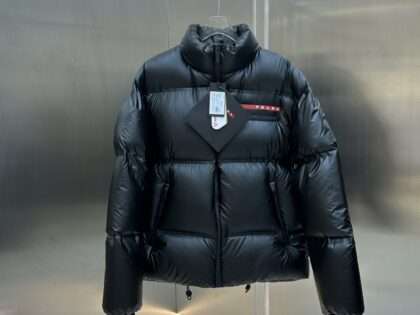 Replica Prada Red Label Stand Collar Down Jackets in Black