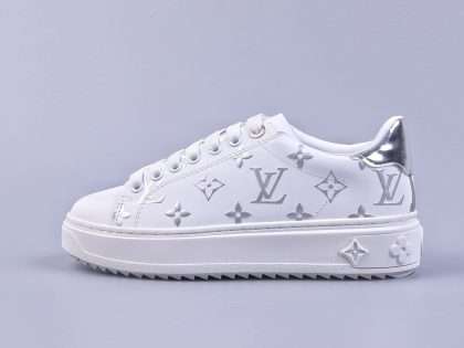 Replica Louis Vuitton Time Out LV Sneaker