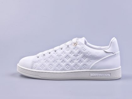 Replica Louis Vuitton Time Out LV Sneaker