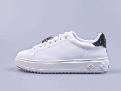 Replica Louis Vuitton Time Out LV Sneaker